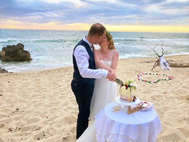 https://lovebird.gdcdevelopment.online/wp-content/uploads/2020/07/Magical-Elopement-Weddings-Body-Text-2.jpg