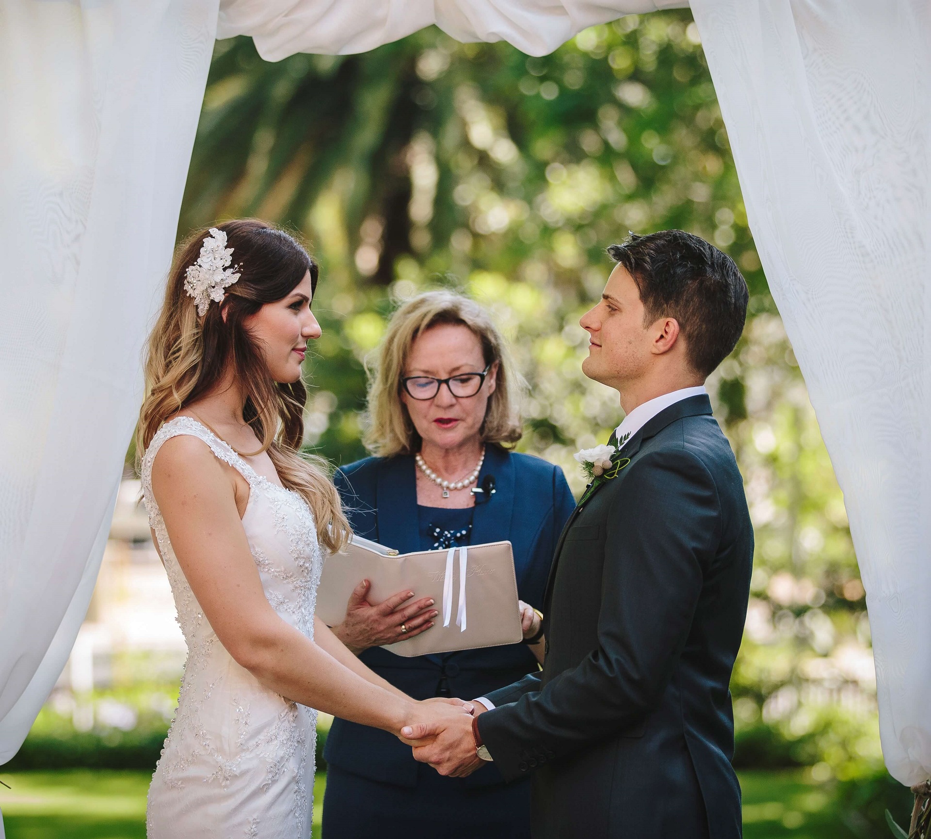 https://lovebird.gdcdevelopment.online/wp-content/uploads/2020/07/Niki-Tim.jpg