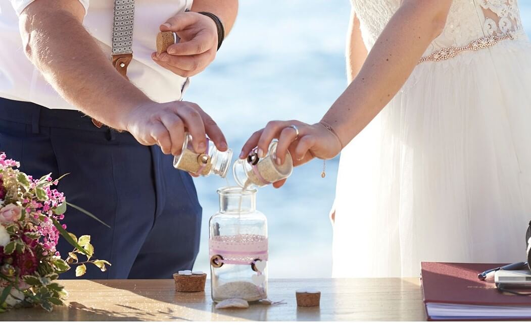 https://lovebird.gdcdevelopment.online/wp-content/uploads/2020/07/Rituals-sand-ceremony.jpg