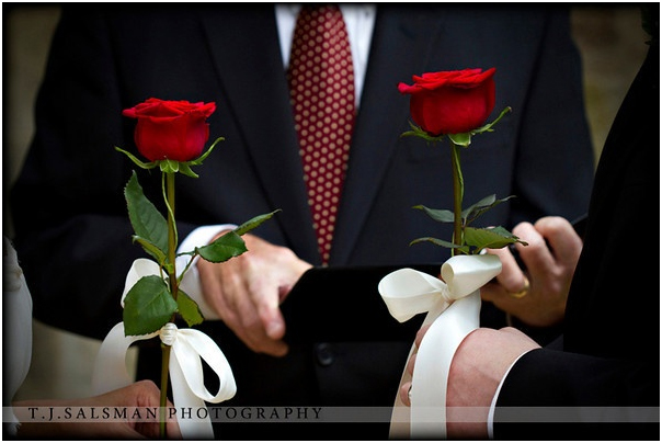 https://lovebird.gdcdevelopment.online/wp-content/uploads/2020/07/Rose-Flower-Ceremony.jpg