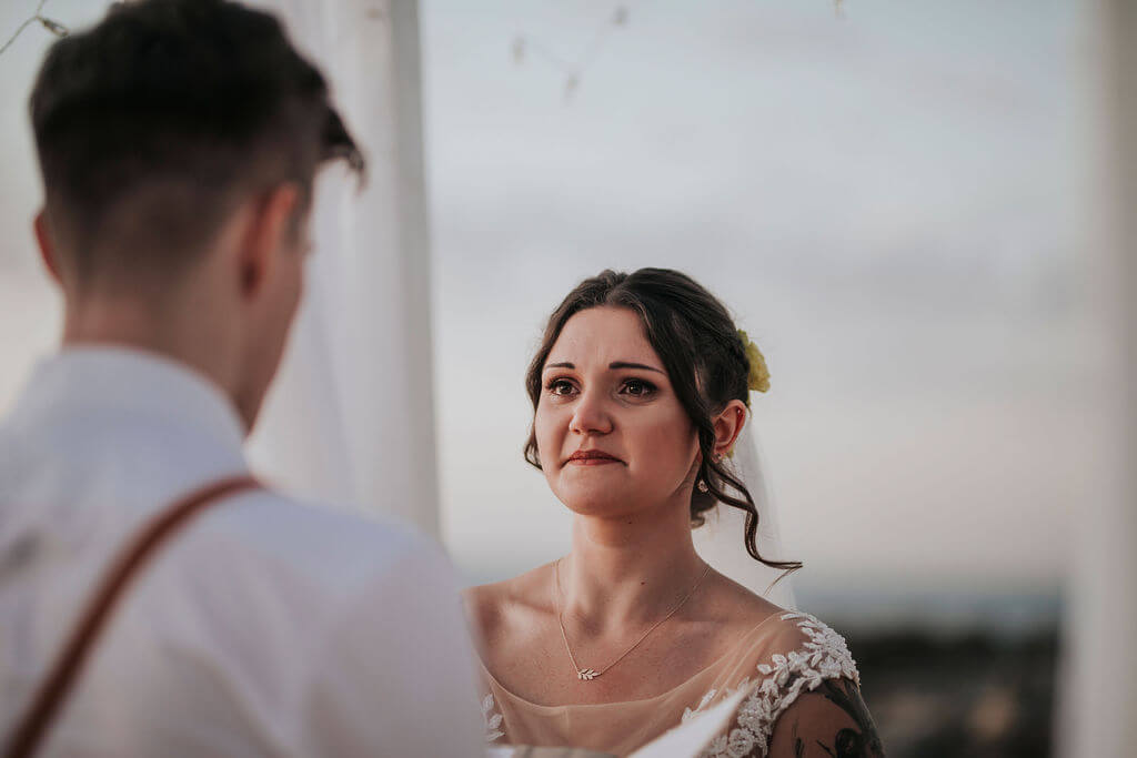 Love Bird Ceremonies - Bennion Beach - Vow Renewal (7)
